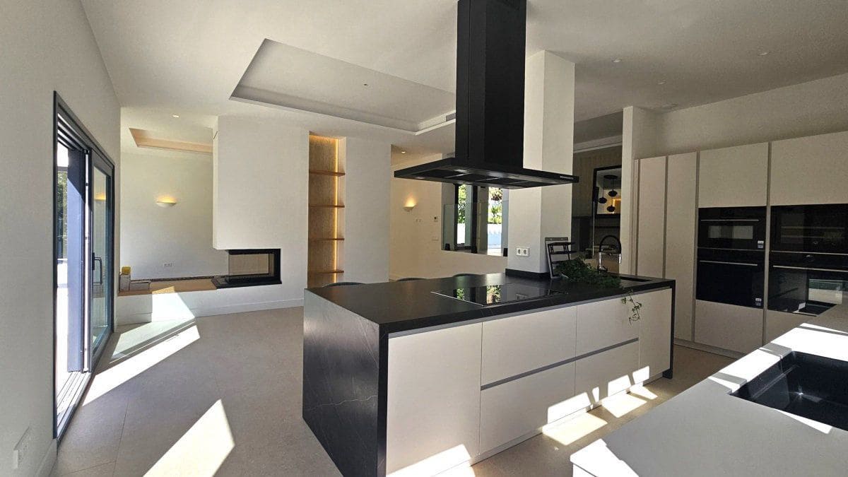 5 sypialnia Willa na sprzedaż w Sotogrande - 2 275 000 € (Ref: 9878178)
