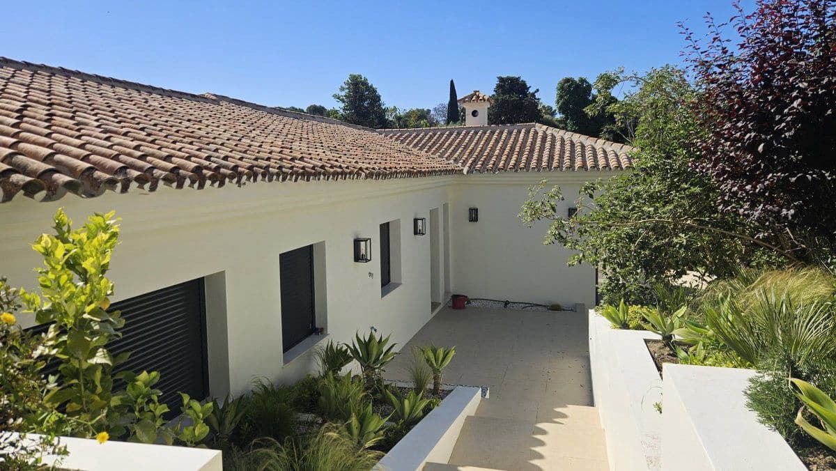 5 sypialnia Willa na sprzedaż w Sotogrande - 2 275 000 € (Ref: 9878178)
