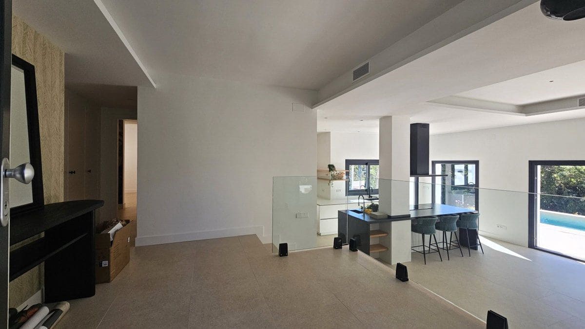 5 sypialnia Willa na sprzedaż w Sotogrande - 2 275 000 € (Ref: 9878178)