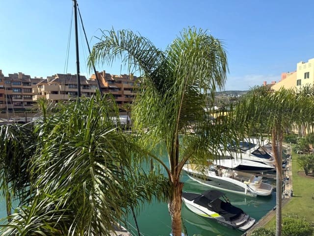 3 makuuhuone Huoneisto vuokrattavana paikassa Sotogrande, San Roque mukana 
autotalli - 4 500 € (Ref: 9906967)