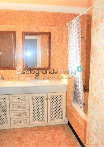 3 bedroom Apartment for rent in Sotogrande with pool garage - € 2,500 (Ref: 9928954)