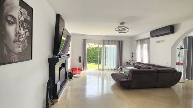 4 camera da letto Villa in vendita in Sotogrande Costa, San Roque - 1.550.000 € (Rif: 9928955)