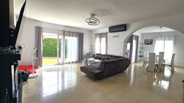 4 camera da letto Villa in vendita in Sotogrande Costa, San Roque - 1.550.000 € (Rif: 9928955)