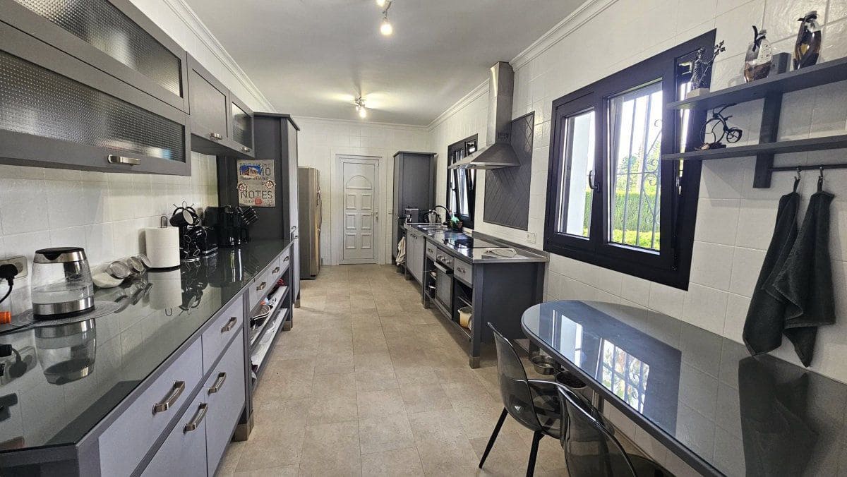 4 camera da letto Villa in vendita in Sotogrande - 1.550.000 € (Rif: 9928955)