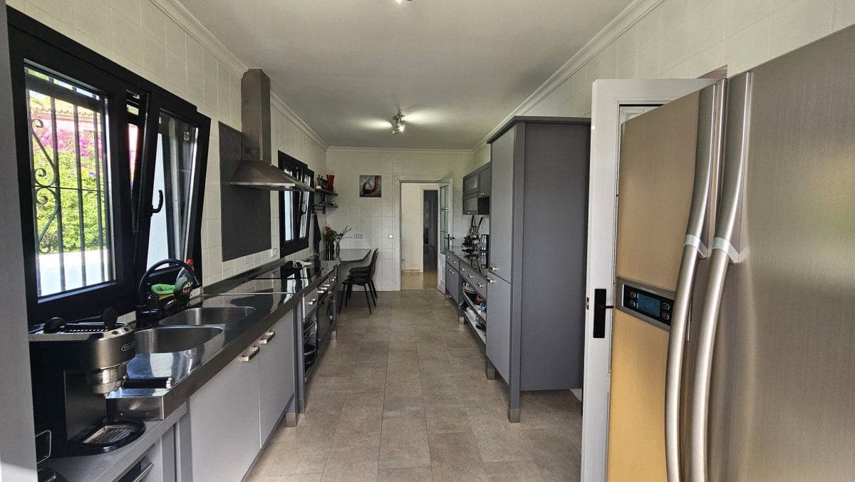 4 camera da letto Villa in vendita in Sotogrande - 1.550.000 € (Rif: 9928955)