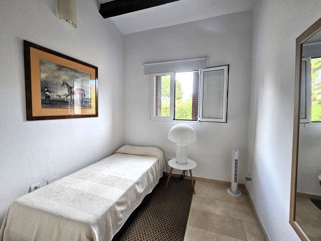 5 soverom Hus til leie i Sotogrande med svømmebasseng - € 2 000 (Ref: 9937747)