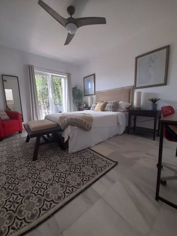 7 soverom Villa til salgs i Sotogrande Alto, San Roque - € 1 850 000 (Ref: 9941855)