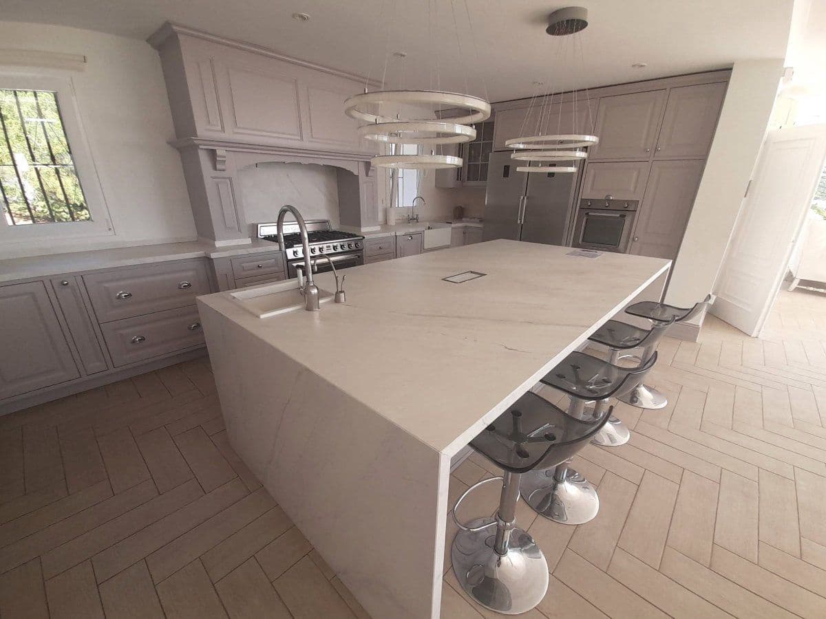 7 soverom Villa til salgs i Sotogrande - € 1 850 000 (Ref: 9941855)