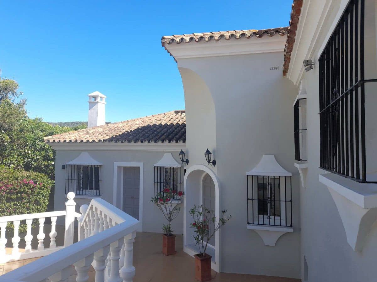 7 soverom Villa til salgs i Sotogrande - € 1 850 000 (Ref: 9941855)