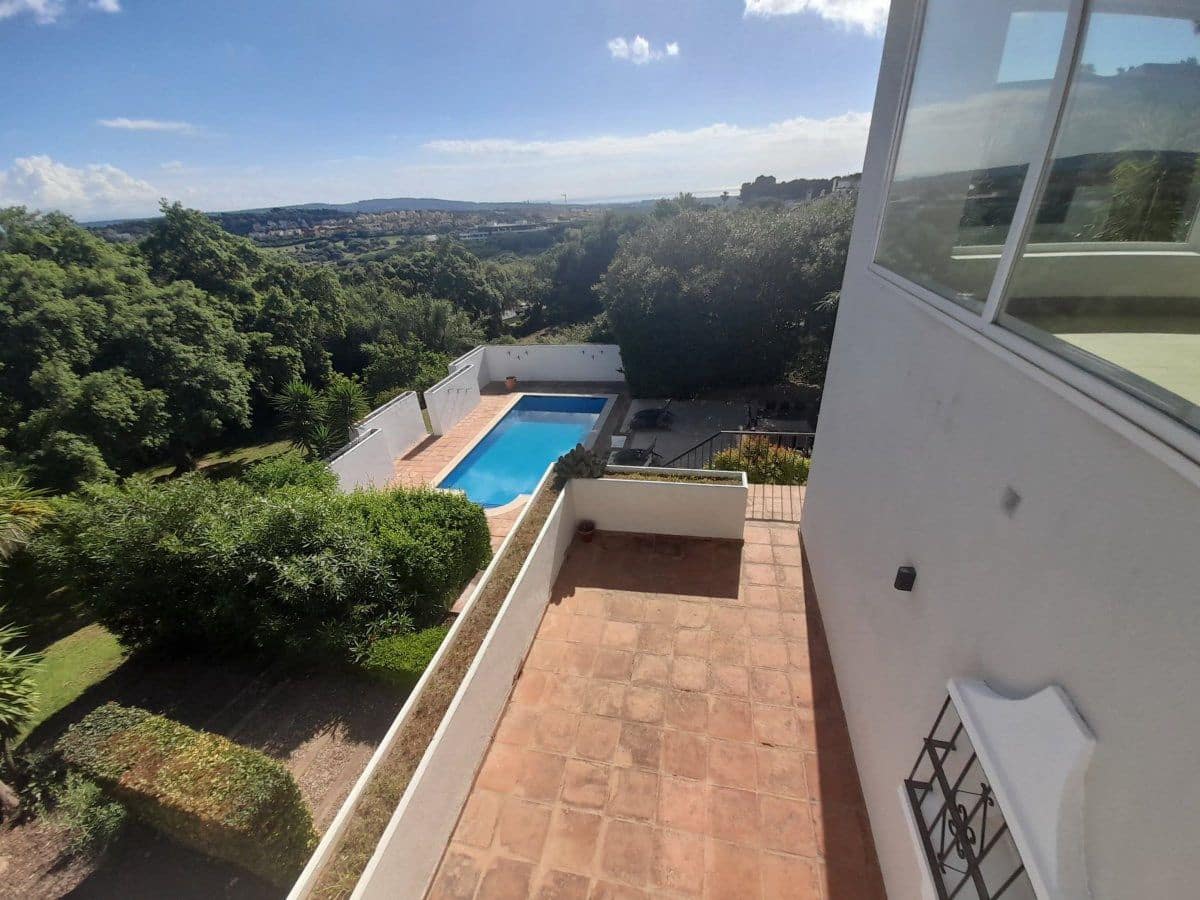 7 soverom Villa til salgs i Sotogrande - € 1 850 000 (Ref: 9941855)