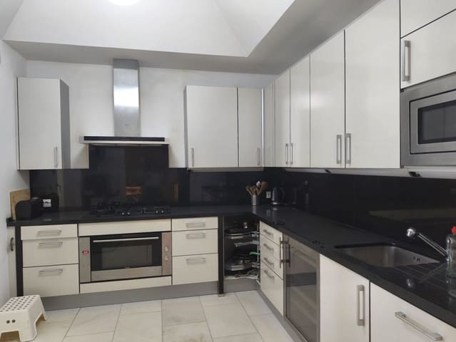 5 camera da letto Casa da affittare in Sotogrande, San Roque con piscina - 3.000 € (Rif: 9947407)