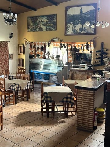 Ravintola/baari myytävänä paikassa San Pablo de Buceite, Jimena de la Frontera - 1 575 000 € (Ref: 9949343)