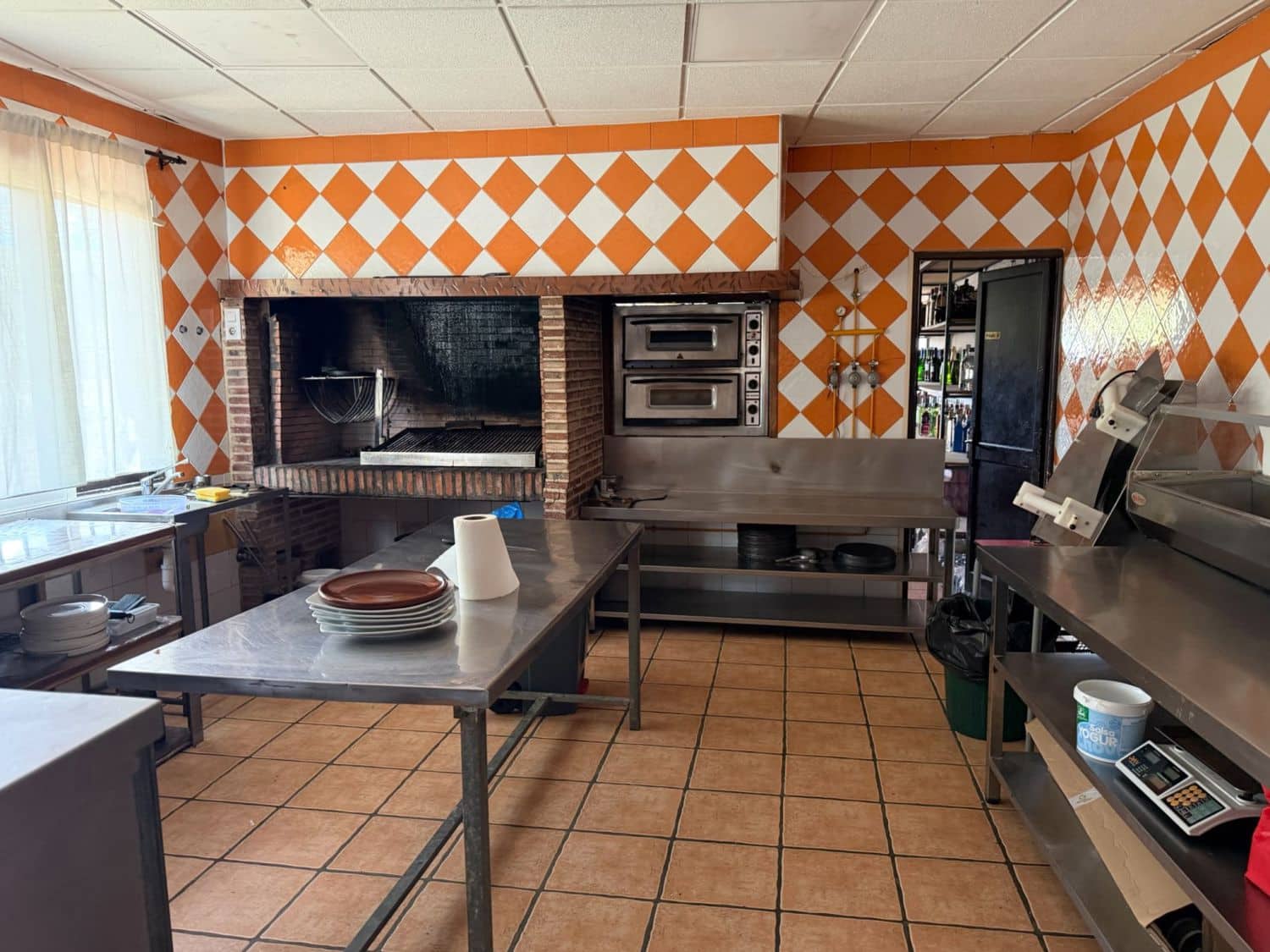 Ravintola/baari myytävänä paikassa San Pablo de Buceite - 1 575 000 € (Ref: 9949343)