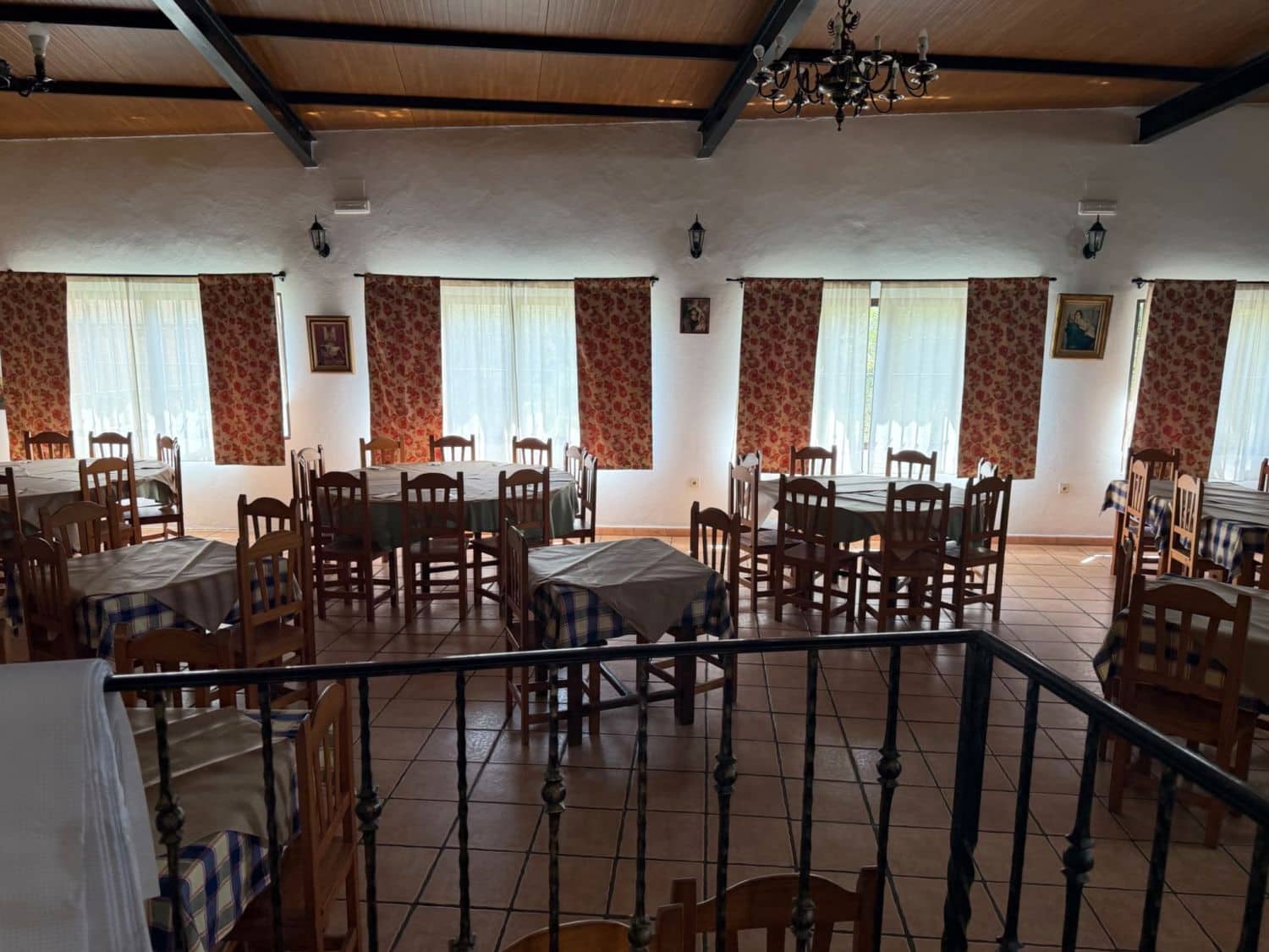 Ravintola/baari myytävänä paikassa San Pablo de Buceite - 1 575 000 € (Ref: 9949343)