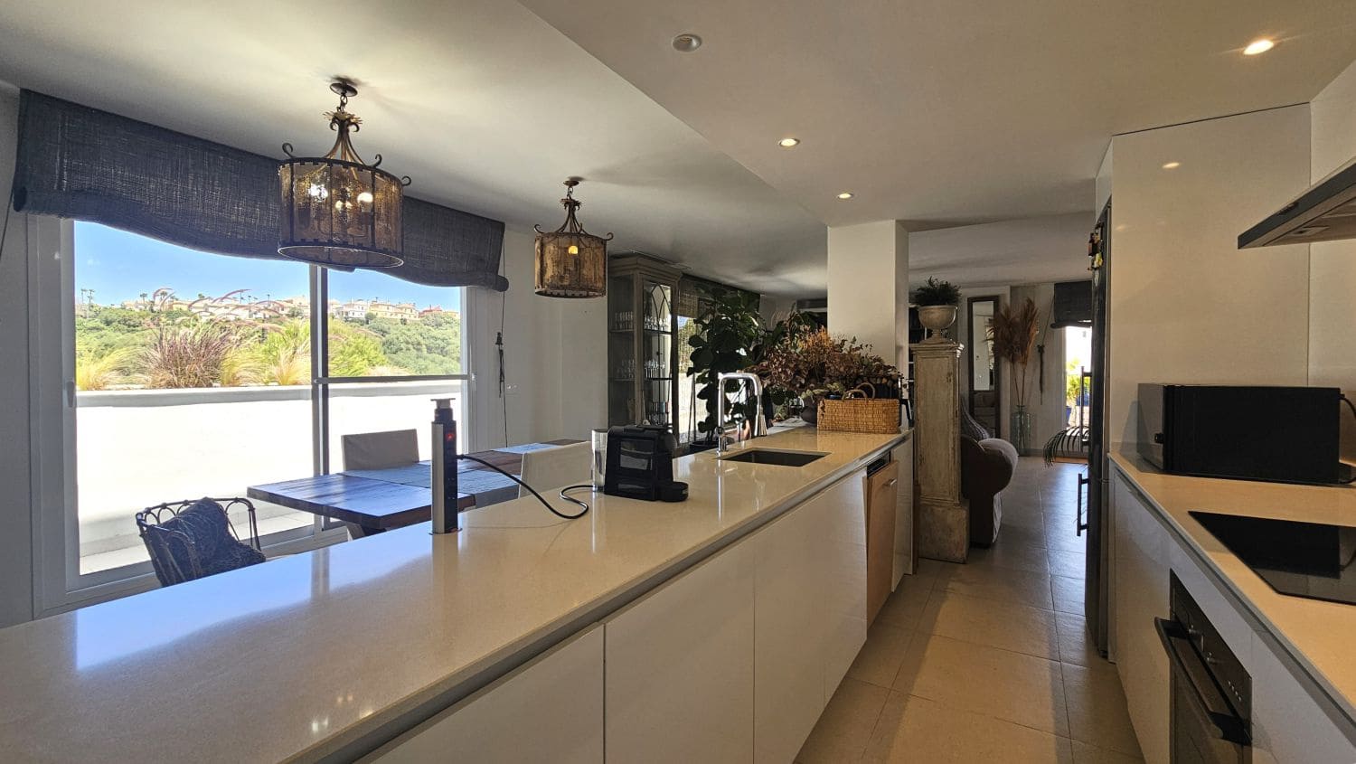 3 bedroom Apartment for rent in Sotogrande with pool - € 3,800 (Ref: 9957586)