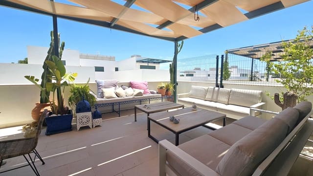3 bedroom Apartment for rent in Sotogrande, San Roque with pool - € 3,800 (Ref: 9957586)