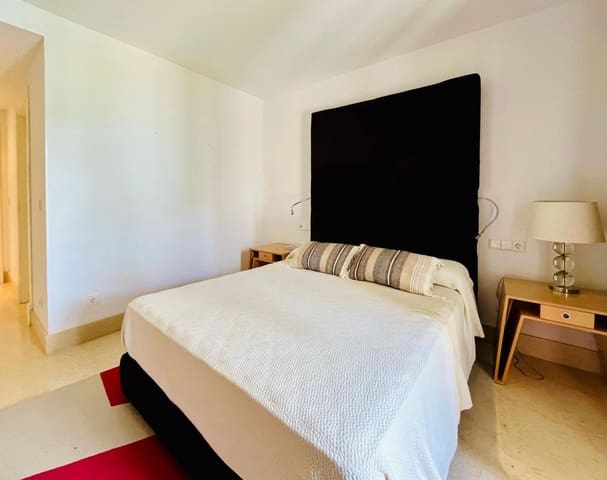 2 soverom Leilighet til leie i Sotogrande, San Roque med svømmebasseng garasje - € 2 200 (Ref: 9978459)