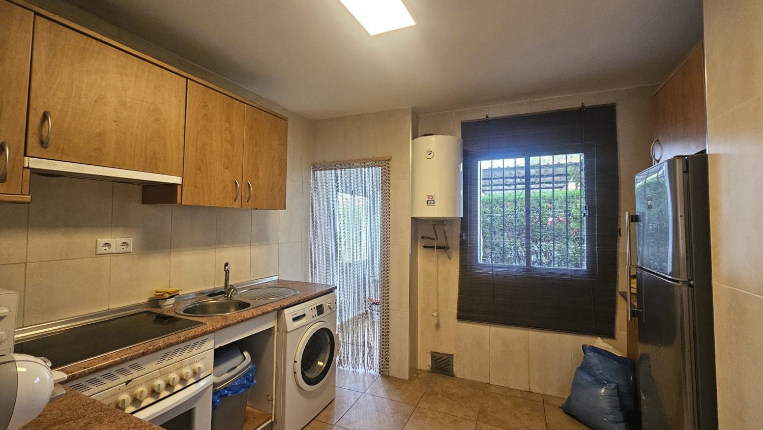 2 soveværelse Lejlighed til leje i Torreguadiaro med swimmingpool - € 1.300 (Ref: 9984512)