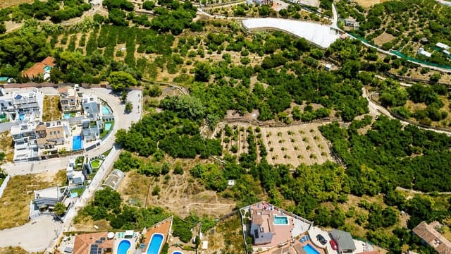 Działka budowlana na sprzedaż w Avda Pescia - Ctra de Frigiliana, Nerja - 70 000 € (Ref: 10004758)
