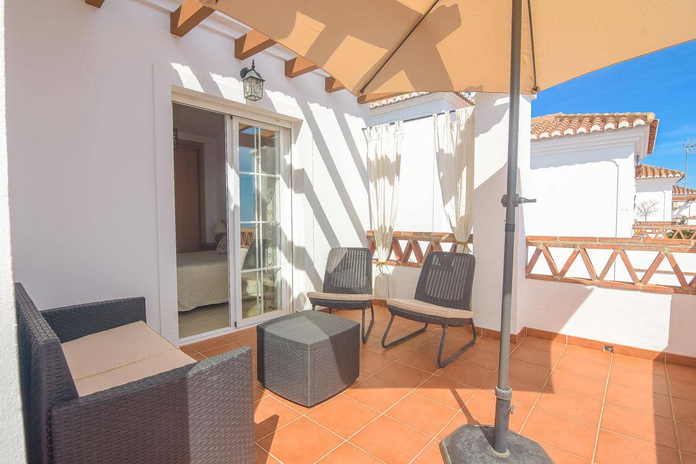 Willa do wynajęcia w Torrox Park z basenem garażem - 1 550 € (Ref: 10062937)