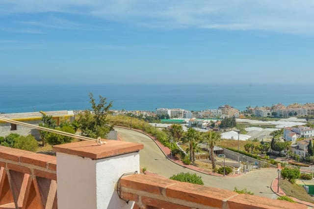 Villa da affittare in Torrox Park, Torrox con piscina garage - 1.550 € (Rif: 10062937)