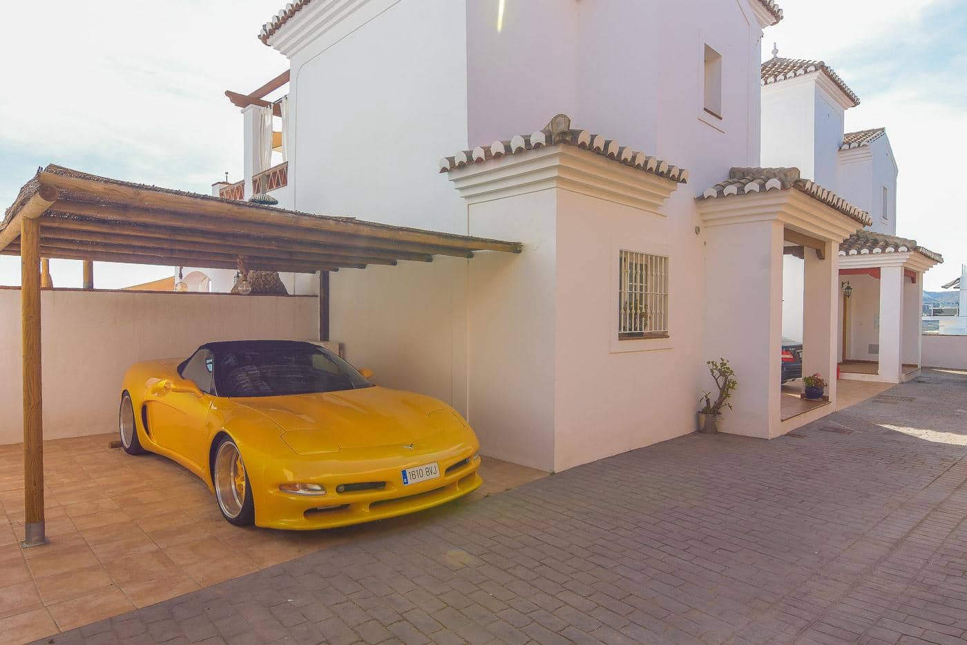 Willa do wynajęcia w Torrox Park z basenem garażem - 1 550 € (Ref: 10062937)