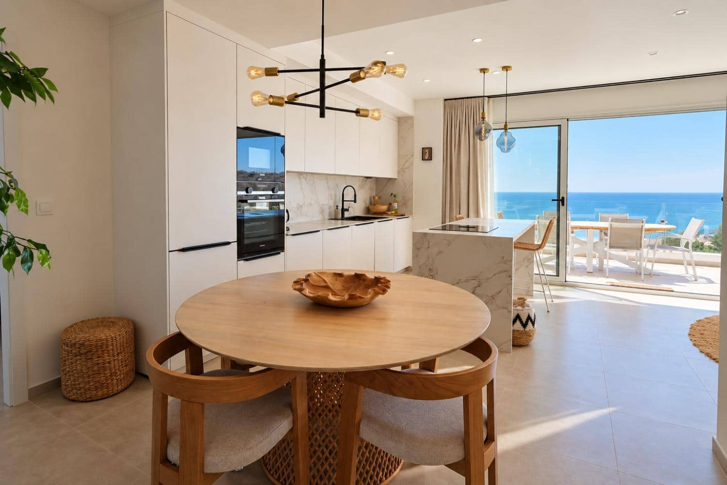 3 bedroom Apartment for sale in Nerja with pool - € 1,199,000 (Ref: 10101395)