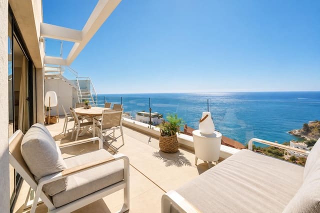 3 soverom Leilighet til salgs i Chaparil - Torrecilla - Punta Lara, Nerja med svømmebasseng - € 1 199 000 (Ref: 10101395)