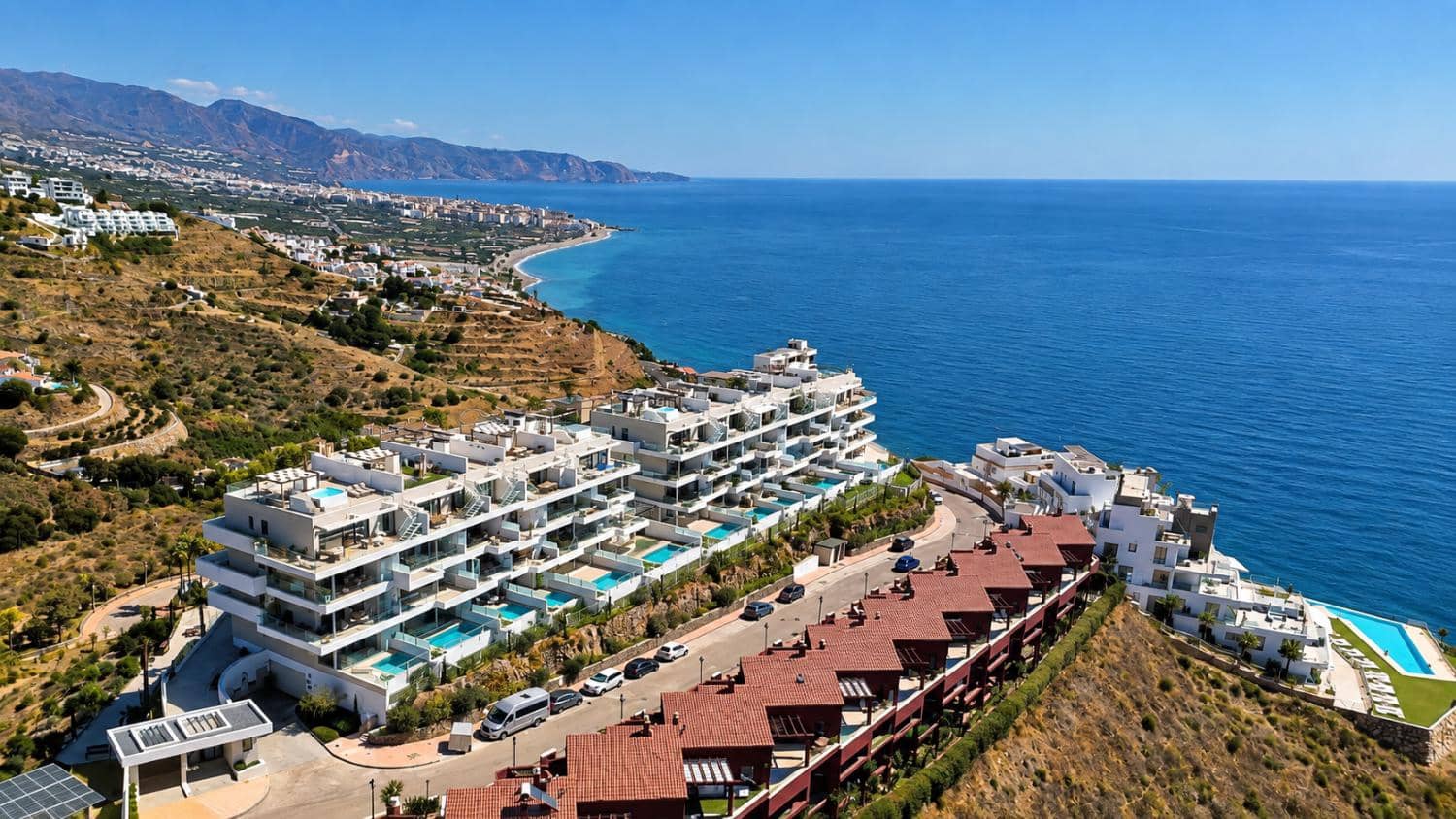 3 bedroom Apartment for sale in Nerja with pool - € 1,199,000 (Ref: 10101395)