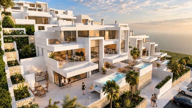 2 soveværelse Lejlighed til salg i Nerja med swimmingpool garage - € 590.000 (Ref: 10145232)
