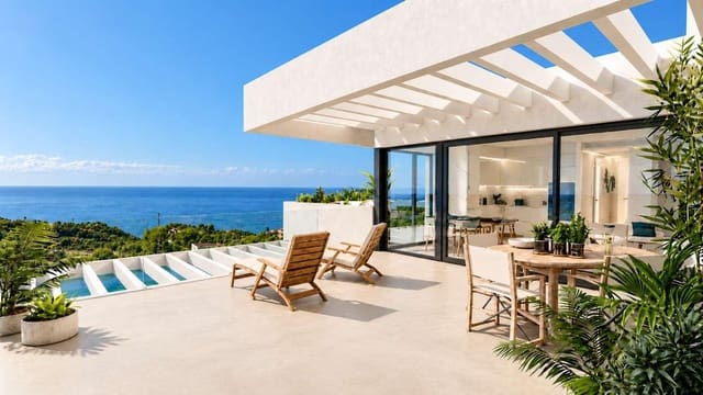 2 sypialnia Apartament na sprzedaż w Nerja z basenem garażem - 590 000 € (Ref: 10145232)