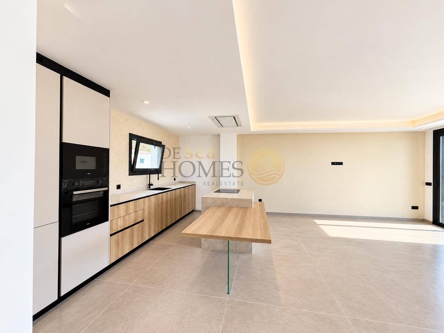 3 sovrum Villa till salu i Nerja med pool garage - 777 000 € (Ref: 10184133)