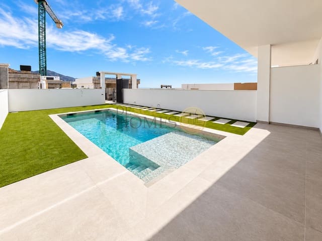 3 Zimmer Villa zu verkaufen in Nerja mit Pool Garage - 777.000 € (Ref: 10184133)