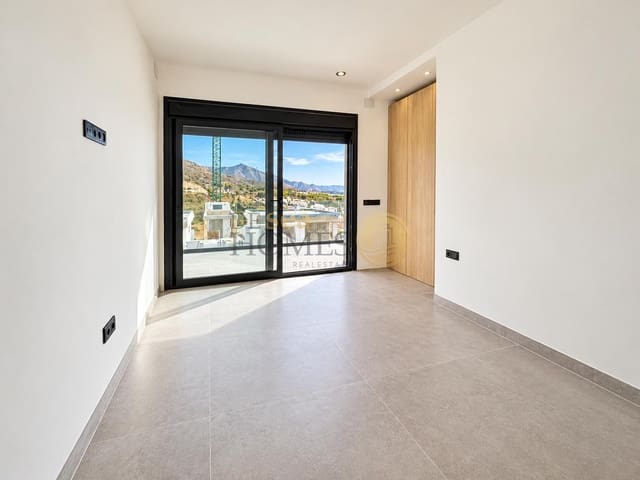 3 Zimmer Villa zu verkaufen in Nerja mit Pool Garage - 777.000 € (Ref: 10184133)