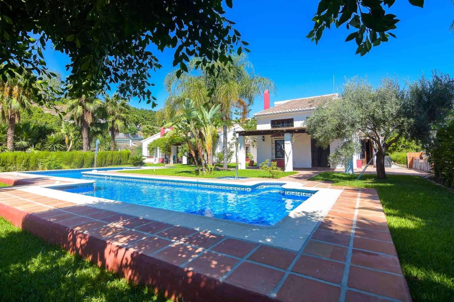 9 chambre Villa/Maison à vendre à Frigiliana avec piscine - 3 200 000 € (Ref: 6345592)