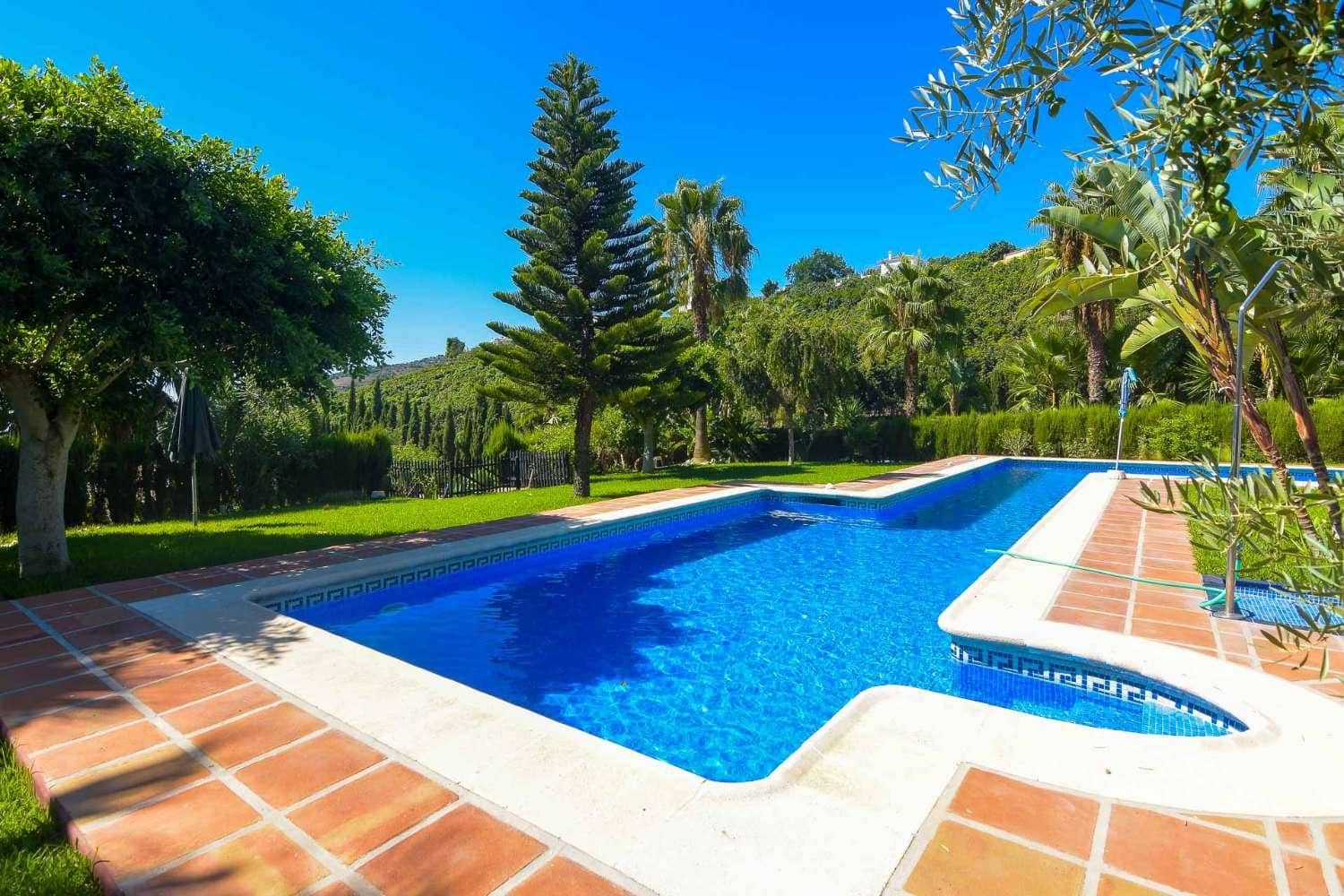 9 chambre Villa/Maison à vendre à Frigiliana avec piscine - 3 200 000 € (Ref: 6345592)