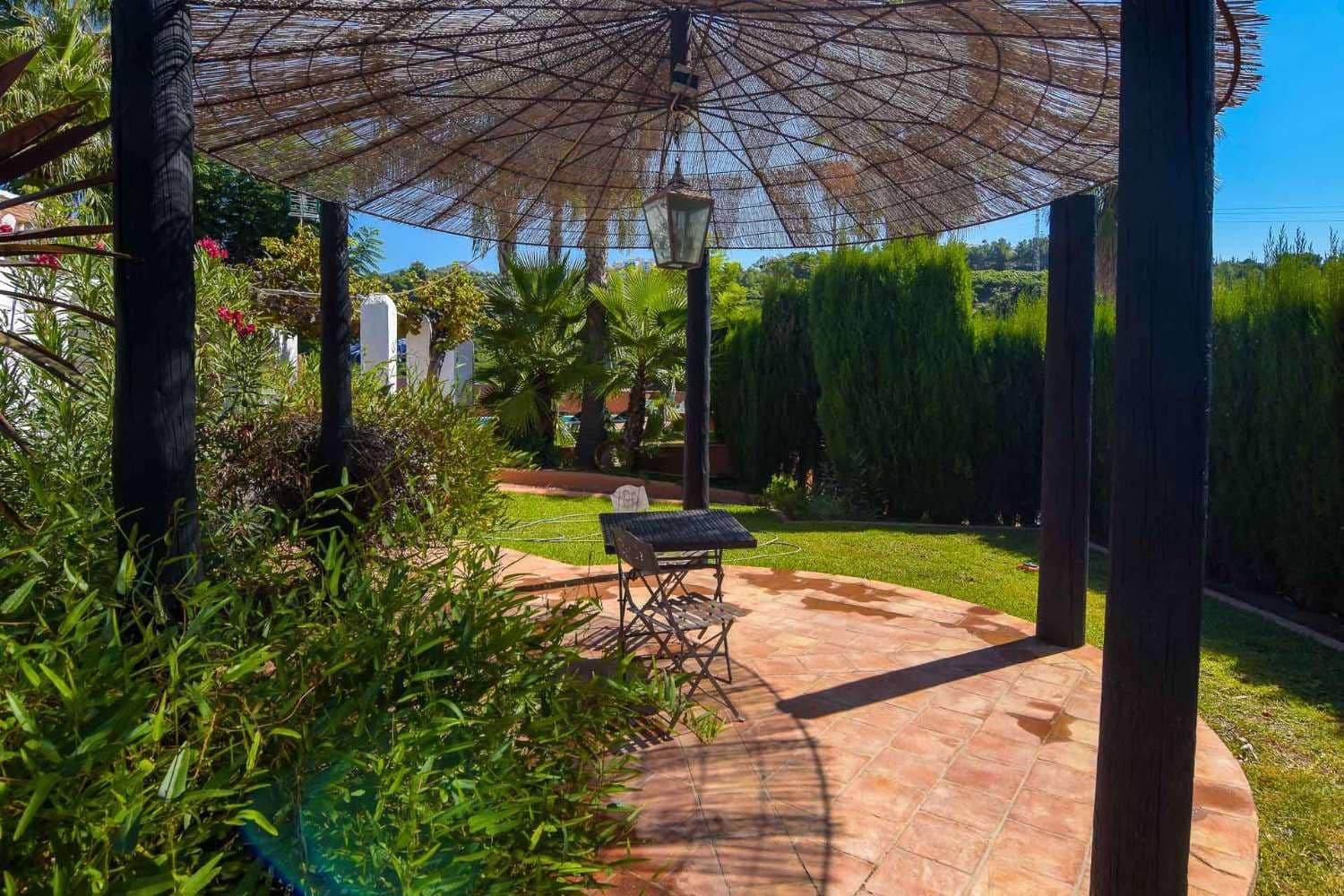 9 chambre Villa/Maison à vendre à Frigiliana avec piscine - 3 200 000 € (Ref: 6345592)