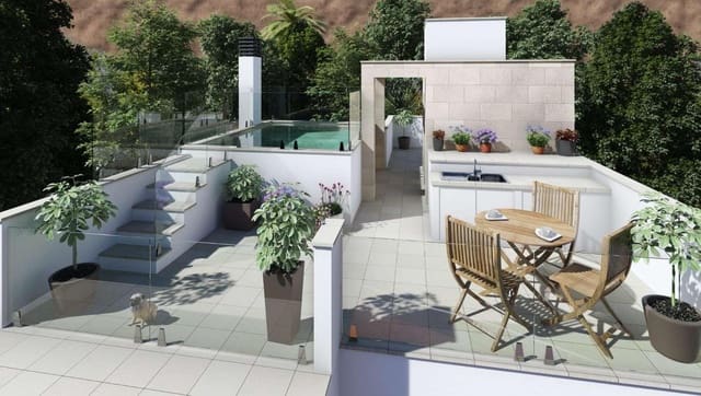 4 chambre Villa/Maison à vendre à Burriana, Nerja avec piscine garage - 800 000 € (Ref: 7438782)