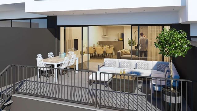 3 sypialnia Dom na sprzedaż w Nerja z garażem - 550 000 € (Ref: 7917698)