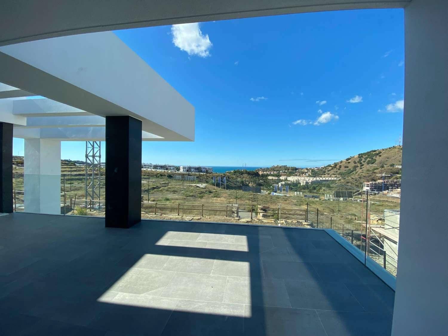 4 slaapkamer Villa te koop in Malaga stad met zwembad - € 1.425.000 (Ref: 7973265)
