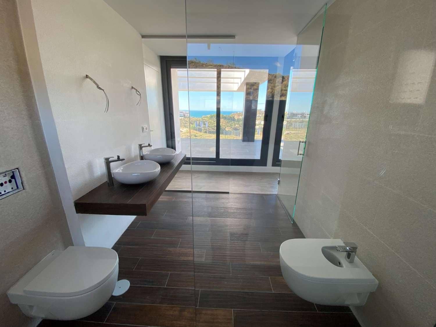 4 slaapkamer Villa te koop in Malaga stad met zwembad - € 1.425.000 (Ref: 7973265)