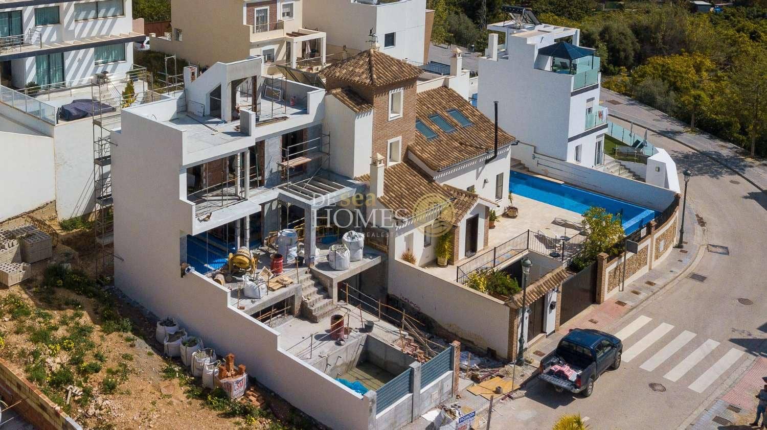 3 camera da letto Villa in vendita in Nerja con piscina garage - 695.000 € (Rif: 8215947)