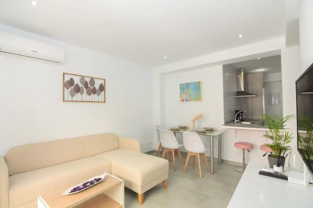 1 soveværelse Lejlighed til leje i Avda Pescia - Ctra de Frigiliana, Nerja - € 700 (Ref: 8215949)