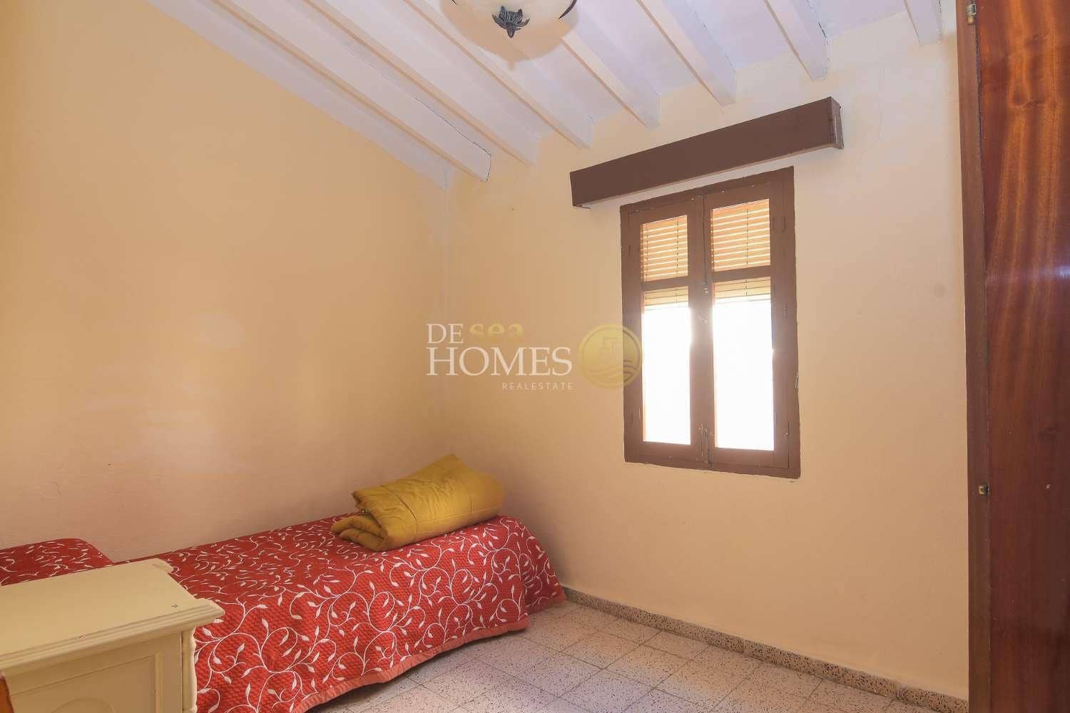 3 soveværelse Byhus til salg i Maro - € 320.000 (Ref: 8318756)