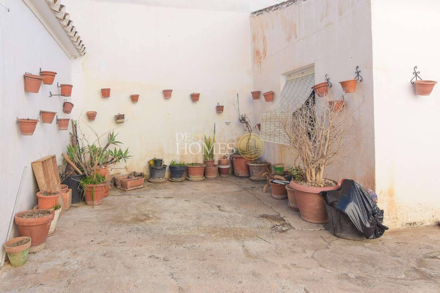 3 soveværelse Byhus til salg i Maro - € 320.000 (Ref: 8318756)