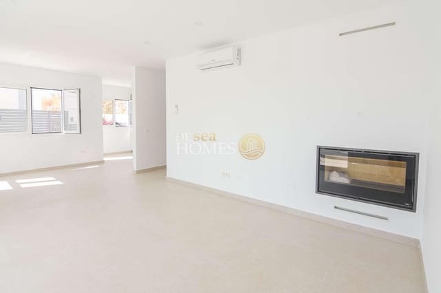 4 chambre Villa/Maison à vendre à Nerja avec piscine garage - 865 000 € (Ref: 8560035)