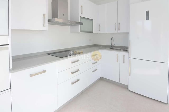 4 chambre Villa/Maison à vendre à Nerja avec piscine garage - 865 000 € (Ref: 8560035)