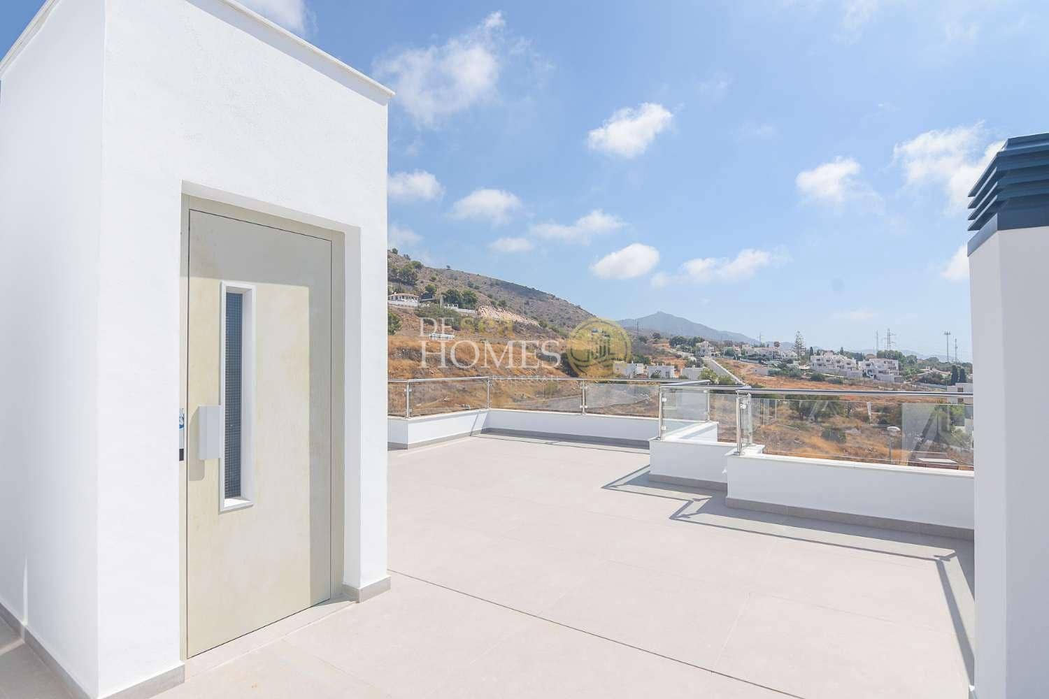 4 slaapkamer Villa te koop in Nerja met zwembad garage - € 865.000 (Ref: 8560035)
