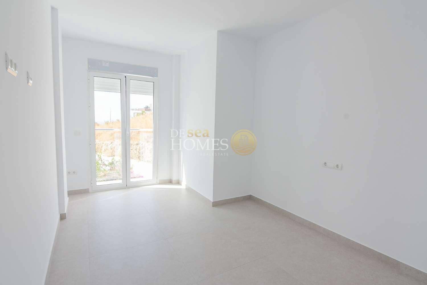 4 slaapkamer Villa te koop in Nerja met zwembad garage - € 865.000 (Ref: 8560035)