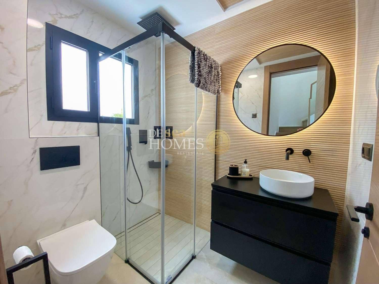 3 soveværelse Villa til leje i Nerja med swimmingpool - € 2.400 (Ref: 8588976)